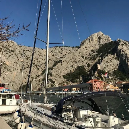Apartment Marusic Omis
